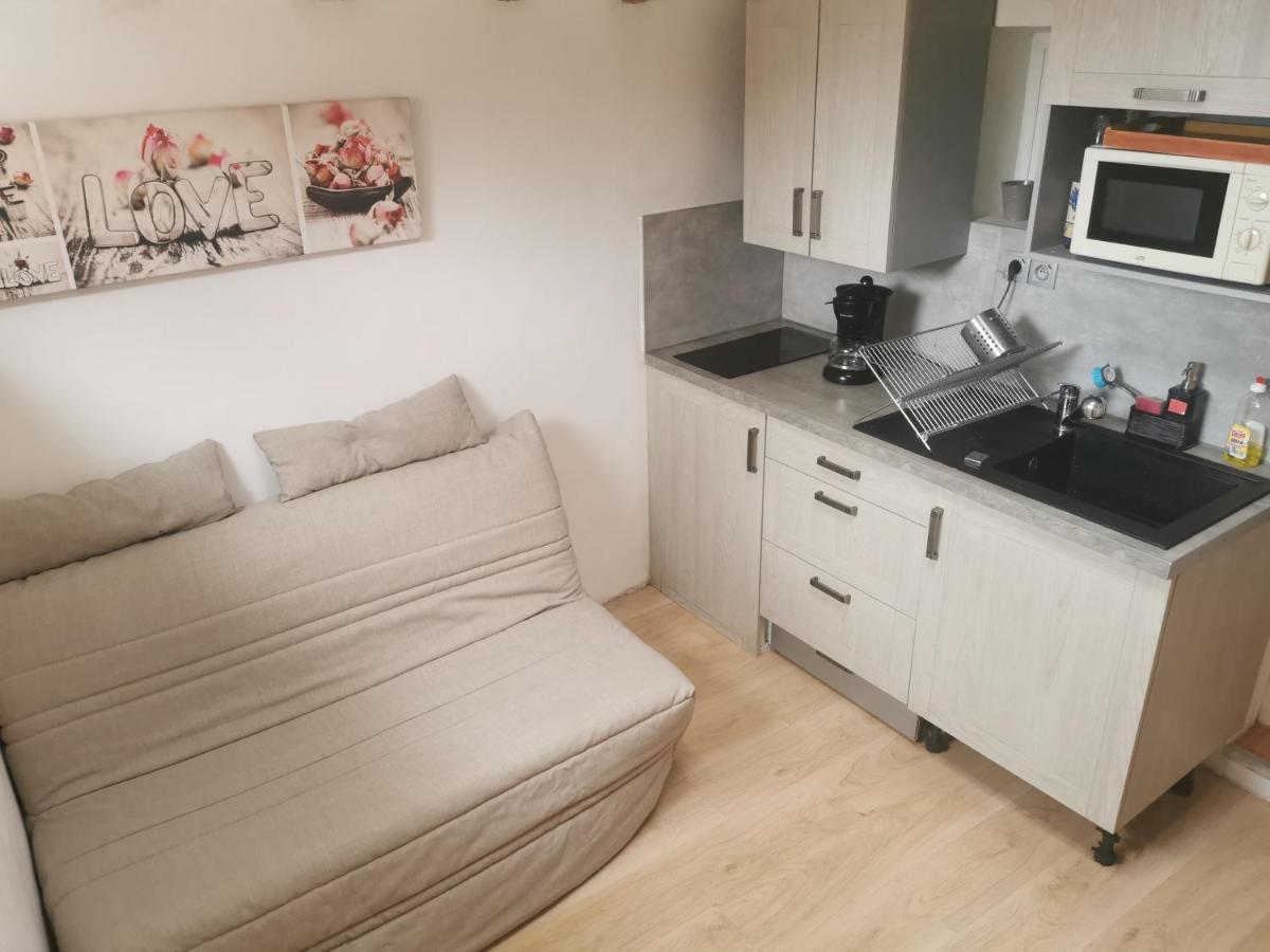 T2 Equipe Au Calme + Terrasse A 1 Km De La Mer Marseille Eksteriør bilde